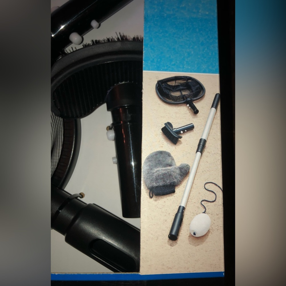 Small pool and spa maintenance kit by Mainstays new in the box NIB - Picture 2 of 12